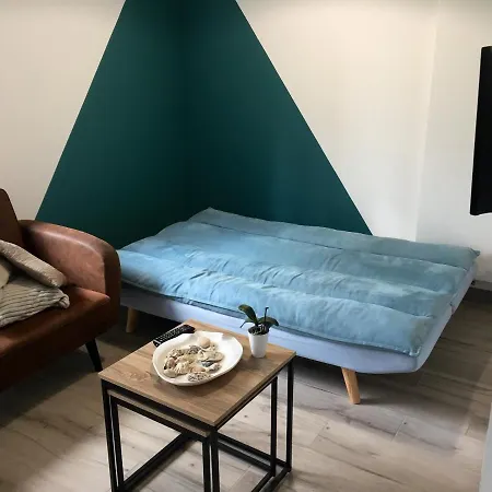 Maison Charmante Avec Piscine Privee A Saint-georges-de-pointindouxc Prázdninový dům Saint-Georges-de-Pointindoux