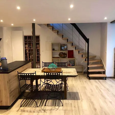 Prázdninový dům Maison Charmante Avec Piscine Privee A Saint-georges-de-pointindouxc Saint-Georges-de-Pointindoux